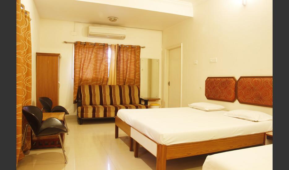 Prince Guest House Visakhapatnam Habitación foto
