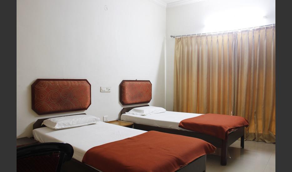 Prince Guest House Visakhapatnam Habitación foto